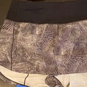 Lululemon shorts *size 4 *4 inseam (tall)
